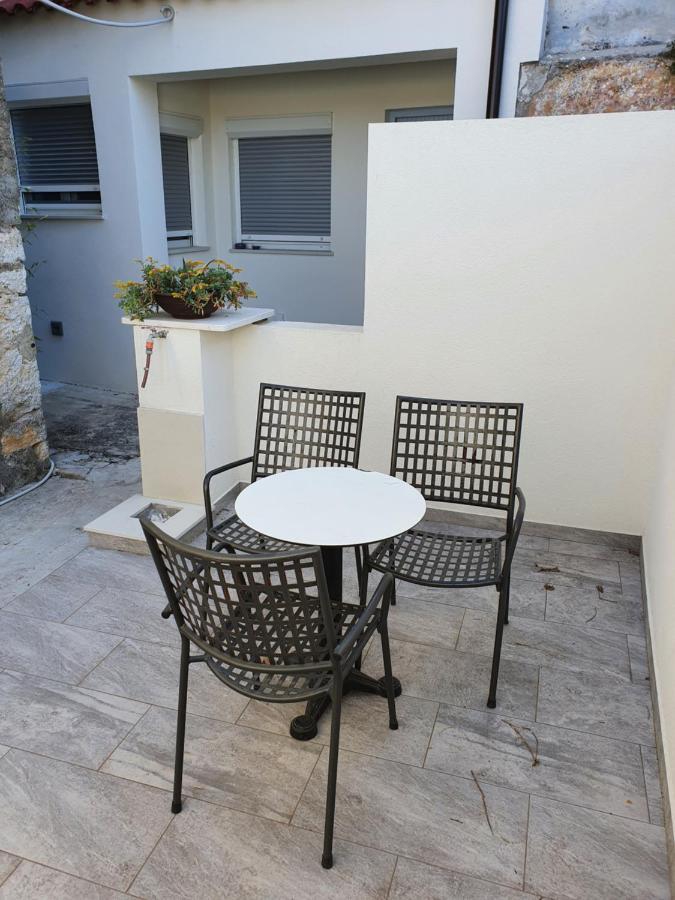 דירות זאדאר Rustic House Diklo 20M From The Sea מראה חיצוני תמונה